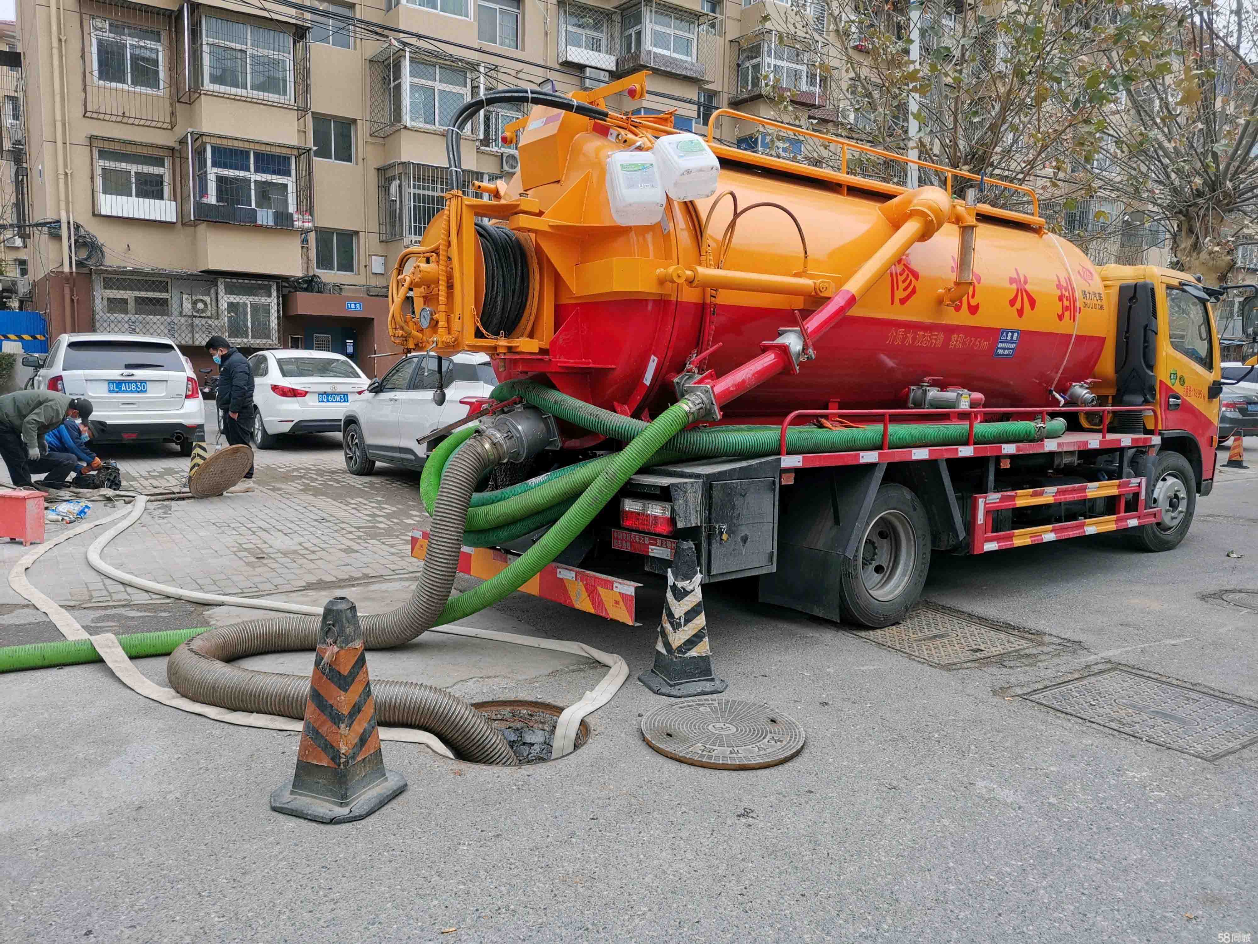 城区抽粪吸污